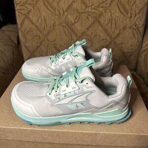 Altra Lone Peak 7 Women's Size 8 Trail Running Hiking Shoes Seafoam Green Gray